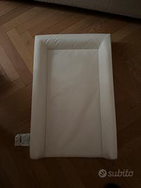 Materassino fasciatoio IKEA VÄDRA 48x74 cm bianco