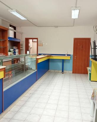 BAR  ARREDAMENTO COMPLETO USATO🥂🍺🍸