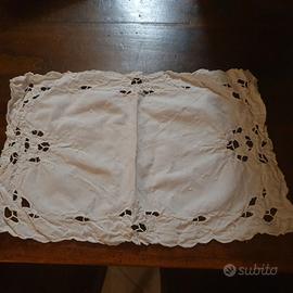 35 centrini antichi 800