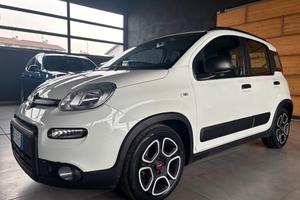 Fiat Panda 1.0 Hybrid 45.000KM APPLE CARPLAY