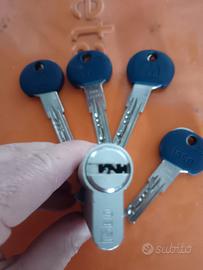 serratora portoncino blindato cilindro