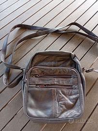 Borsello in pelle da uomo