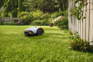 robot tagliaerba