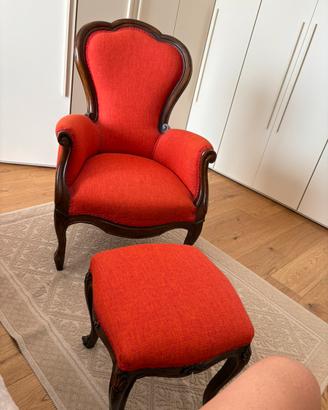 Poltrona + poggiapiedi