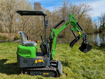 Mini escavatore Nicosail OKW 12