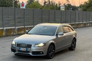 Audi A4 2.0 TDI 143CV c.AUTOMATICO 2011 euro5