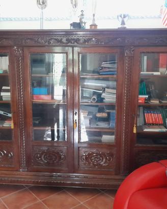 mobile d'epoca: vetrina in legno massiccio intarsi