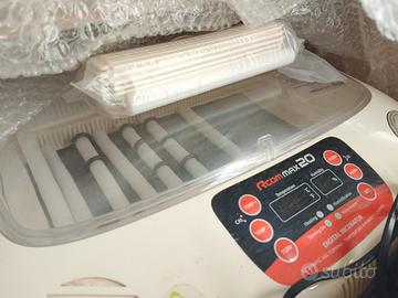incubatrice professionale pappagalli esotici 