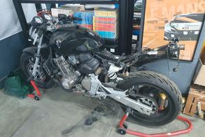 Honda Hornet 600 Akrapovic