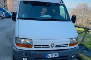 Renault master con tenda ambulante montanari