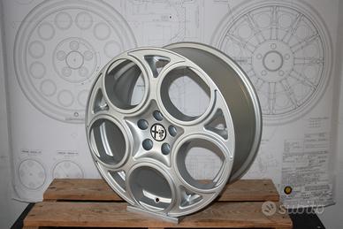 ALFA ROMEO 156 GTA CERCHI LEGA 7,5X17 ORIGINALE
