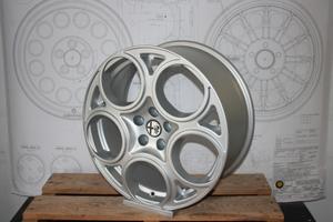 ALFA ROMEO 156 GTA CERCHI LEGA 7,5X17 ORIGINALE