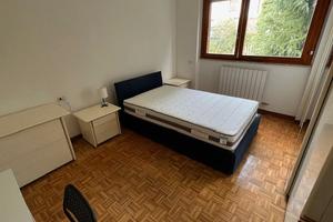 Stanza singola libera a Vedano al Lambro