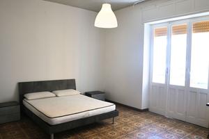 Camera Matrimoniale ampia e luminosa