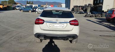 Portellone Mercedes GLA 2017