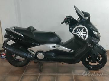 Yamaha T Max - 2003