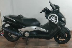 Yamaha T Max - 2003