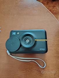 Polaroid step nera