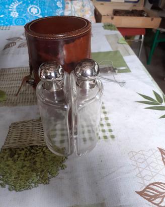 Borracce vintage da caccia con custodia 