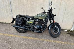 Royal Enfield Shotgun 650