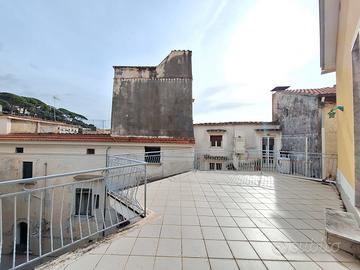 Vietri sul mare vendita app con terrazzi vista mar