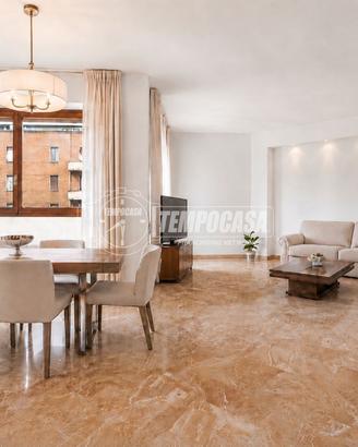 Appartamento a Milano 5 locali