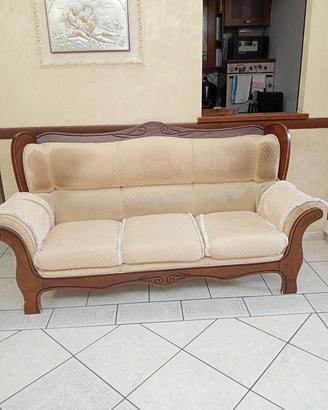 divano con 2 poltrone 