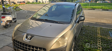 Pegeout 3008