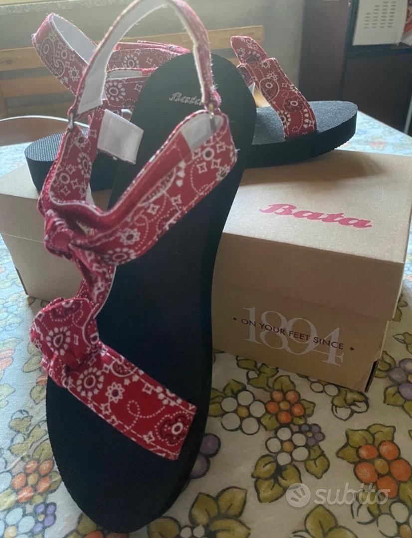 Sandali rossi bata hot sale