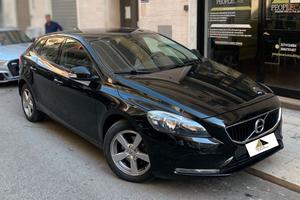 Volvo V40 D2 Business