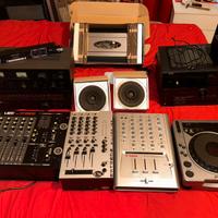 Stock Attrezzatura DJ Vintage e Audio Hi-Fi