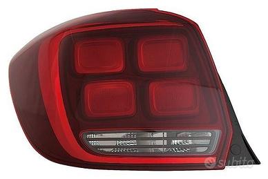 FANALE FANALINO POSTERIORE DACIA SANDERO 2017 IN P
