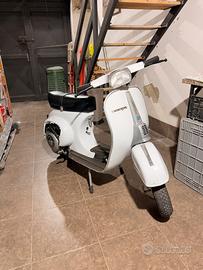 Vespa 50 Special