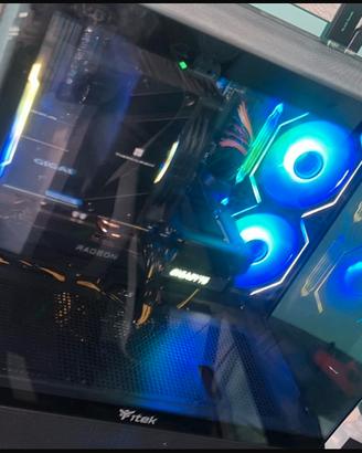 Pc da gaming  piu monitor  2k