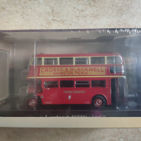 Modellino bus LEYLAND RTW 1957 scala 1:72