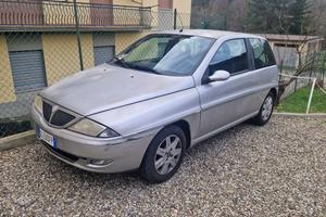 Lancia Y 1.2 LS NEOPATENTATI 76.000KM