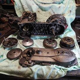 Blocco motore Gilera runner  125/180 dado esterno