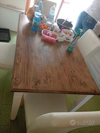 tavolo con 4 sedie 150 Euro