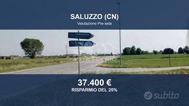 Immobile in asta di 5000 m² a Saluzzo