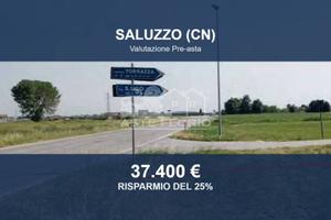 Immobile in asta di 5000 m² a Saluzzo