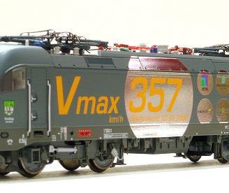 ROCO locomotiva elettrica Record Vmax 357 - Treni