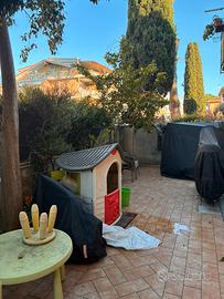 Trilocale con giardino