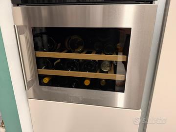 Cantinetta vini da incasso Dunavox