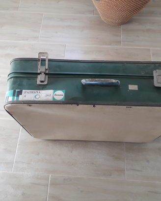 Valigia per arredamento negozio