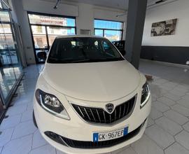 Lancia ypsilon 1.2 69 cv silver gpl