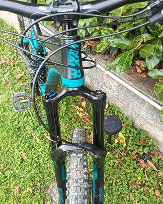 Giant reign limited 2015 27,5