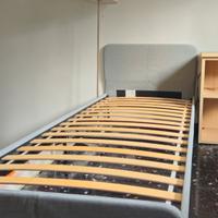 1 Letto singolo IKEA Slattum. Misura90x200.