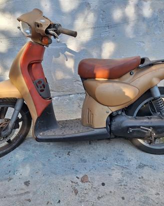 Ricambi Aprilia Scarabeo 50