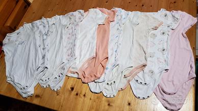 Lotto body per bambine 30-36 mesi