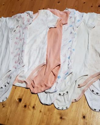 Lotto body per bambine 30-36 mesi